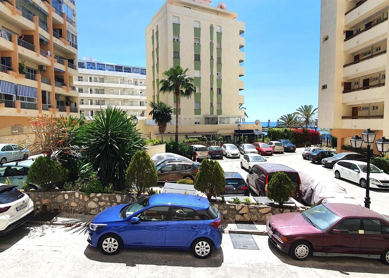 Beachfront Studio Apartment Marbella Exterior foto
