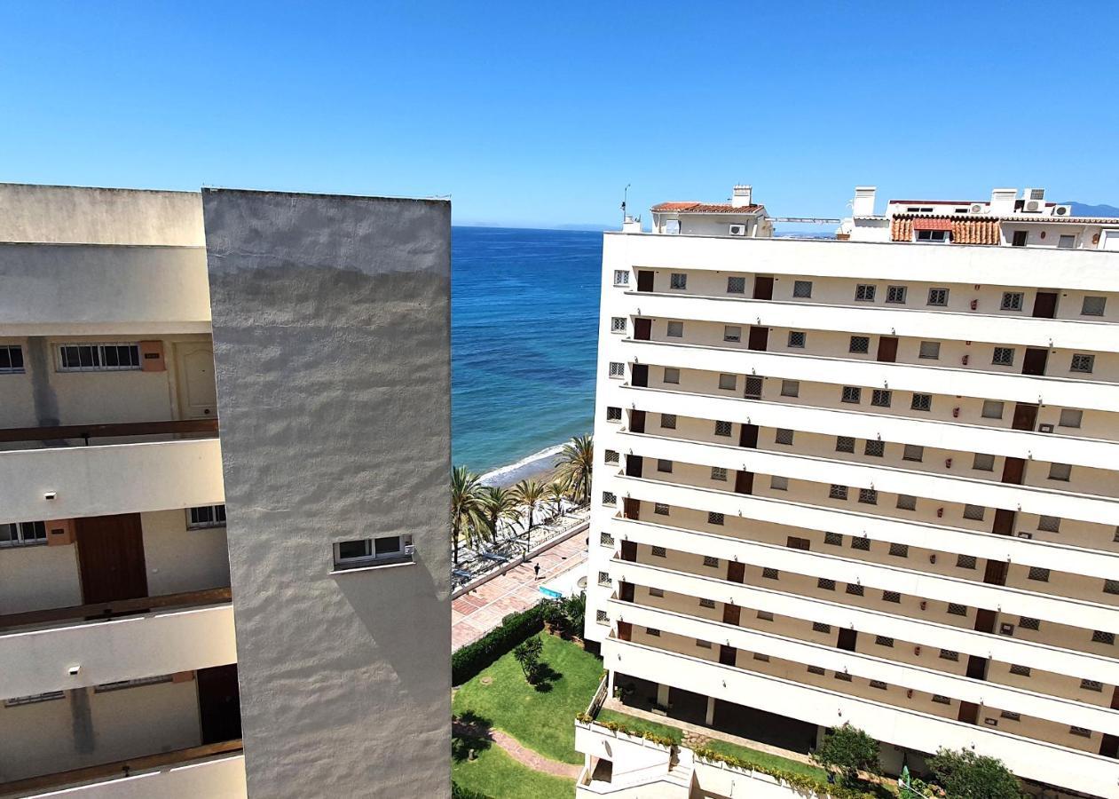 Beachfront Studio Apartment Marbella Exterior foto